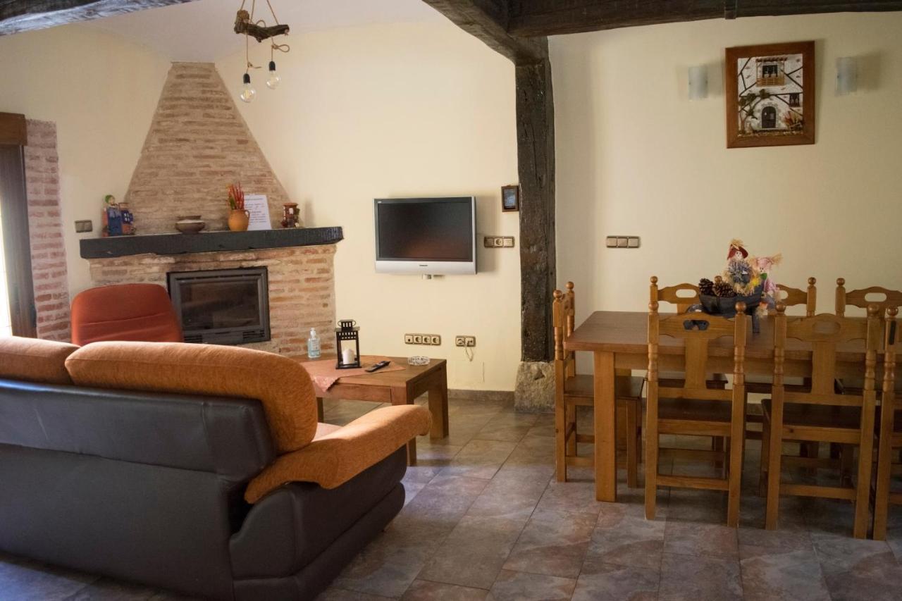 Vivienda Turistica El Caneco Tordesillas Kültér fotó